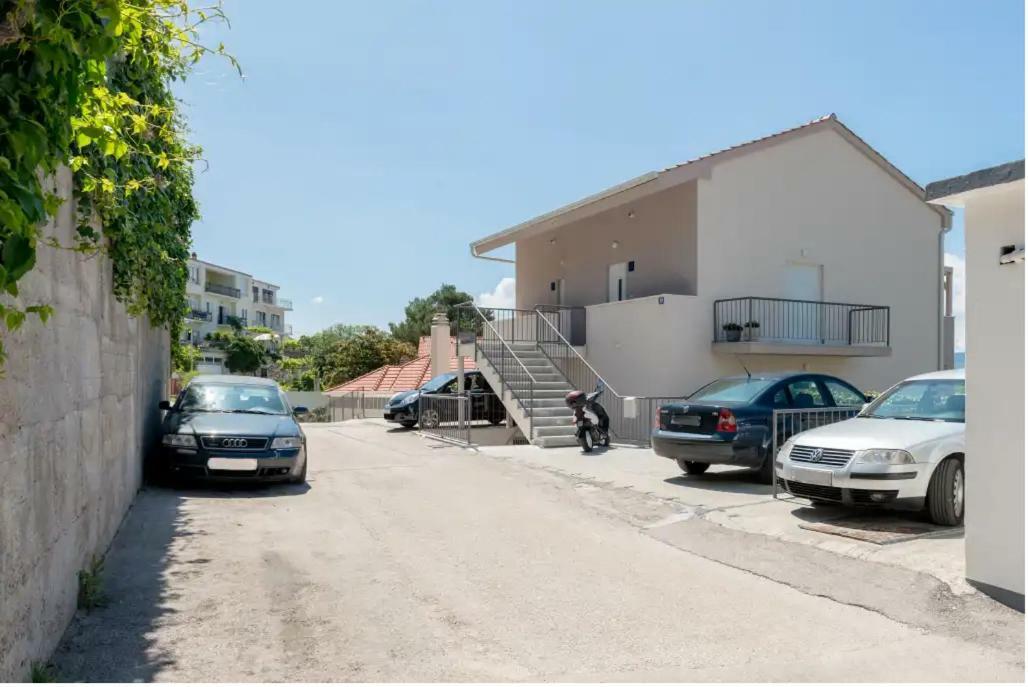 Apartments Mimac Omiš Exterior foto